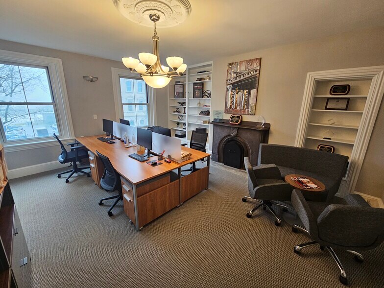 124 W State St, Trenton, NJ à vendre - Photo de l’immeuble – Image 3 sur 14