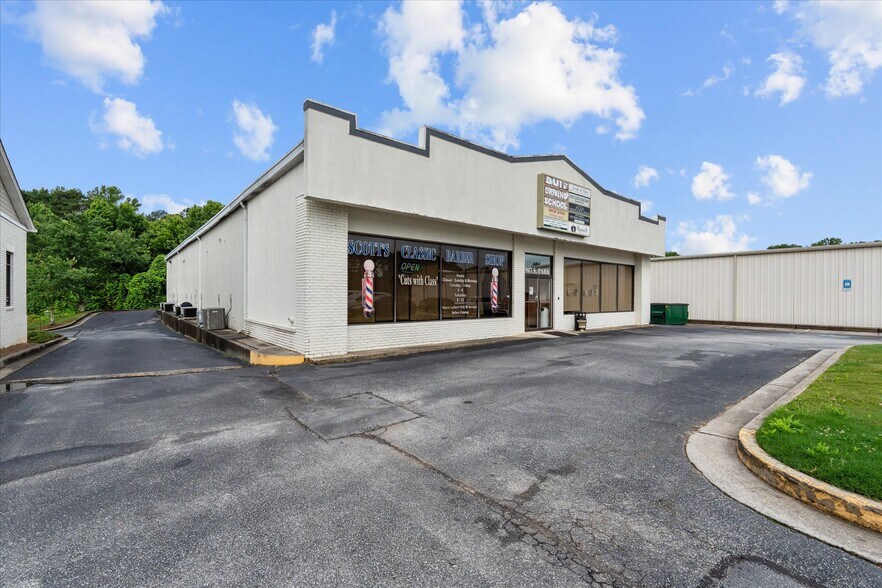 907-909 S Park St, Carrollton, GA à louer - Photo de l’immeuble – Image 3 sur 19
