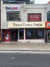 2299-2301 Yonge St, Toronto, ON à louer Photo de l’immeuble– Image 2 sur 4