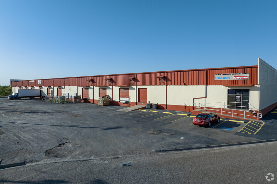 301 Hanmore Industrial Pky, Harlingen, TX à louer - Photo de l’immeuble – Image 1 sur 3
