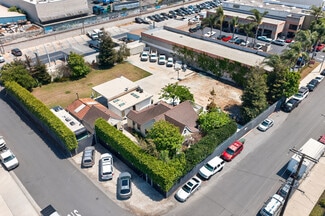 Plus de détails pour 17066 Palmdale Ln, Huntington Beach, CA - Spécialisé à vendre