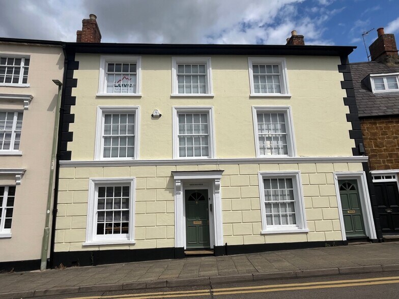 43-44 North Bar St, Banbury à louer - Photo de l’immeuble – Image 1 sur 5