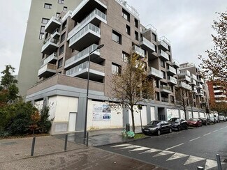 Plus de détails pour Local commercial à louer