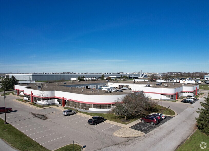 7301 Georgetown Rd, Indianapolis, IN à louer - Photo de l’immeuble – Image 3 sur 7