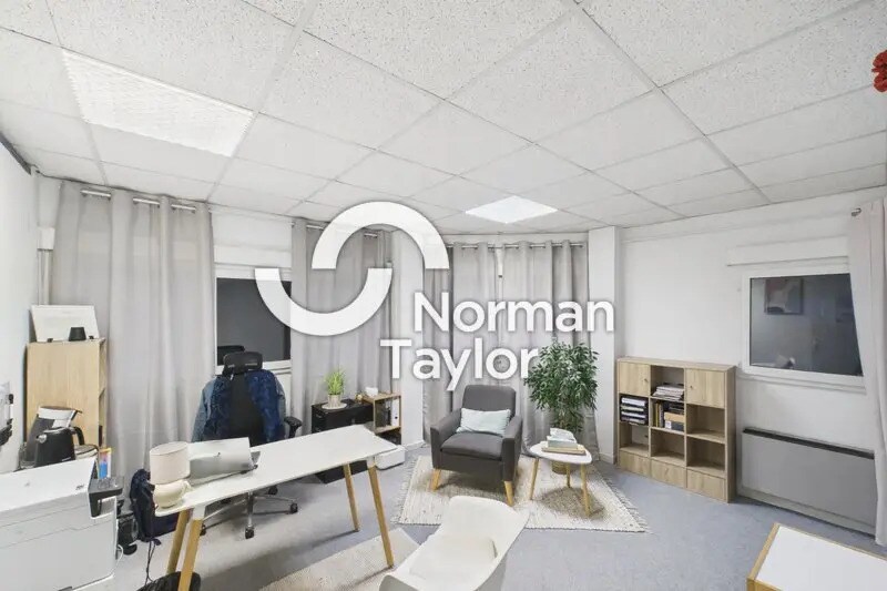 Bureau dans Montpellier à vendre Photo de l’immeuble– Image 1 sur 8