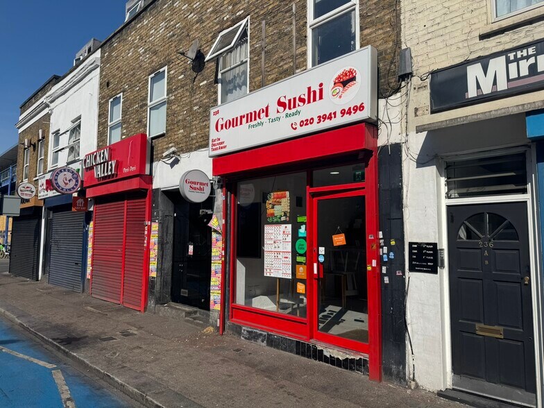 238 York Rd, Londres à louer - Photo de l’immeuble – Image 2 sur 8