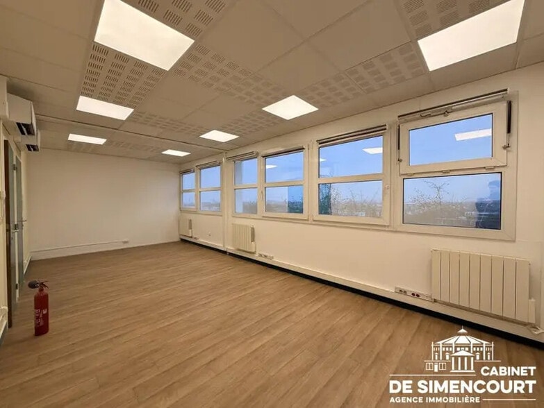 Bureau dans Amiens à louer - Photo intérieure – Image 3 sur 4