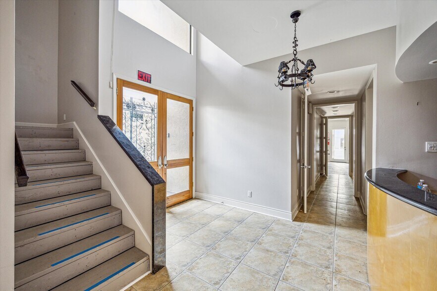 10 Alabama Ct, Houston, TX à vendre - Photo de l’immeuble – Image 3 sur 16