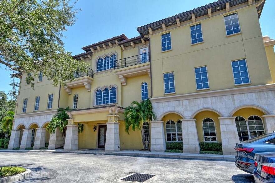 2639 Fruitville Rd, Sarasota, FL à louer - Photo de l’immeuble – Image 1 sur 22
