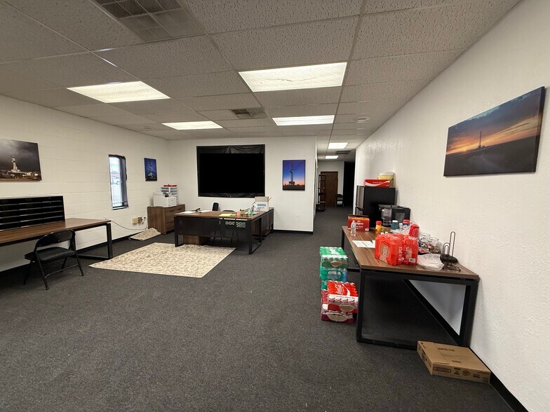 414 W Taylor St, Hobbs, NM à louer - Photo principale – Image 1 sur 6