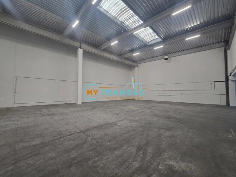 Local d’activités dans Ivry-sur-Seine à louer - Photo intérieure – Image 2 sur 5