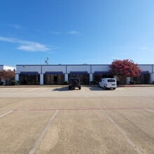 10701-10727 Plano Rd, Dallas, TX à louer Photo de l’immeuble– Image 2 sur 7