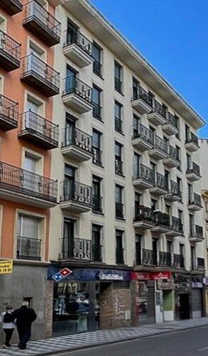 Plus de détails pour Local commercial à louer