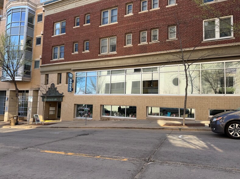 107 N Hamilton St, Madison, WI à louer - Photo de l’immeuble – Image 2 sur 9