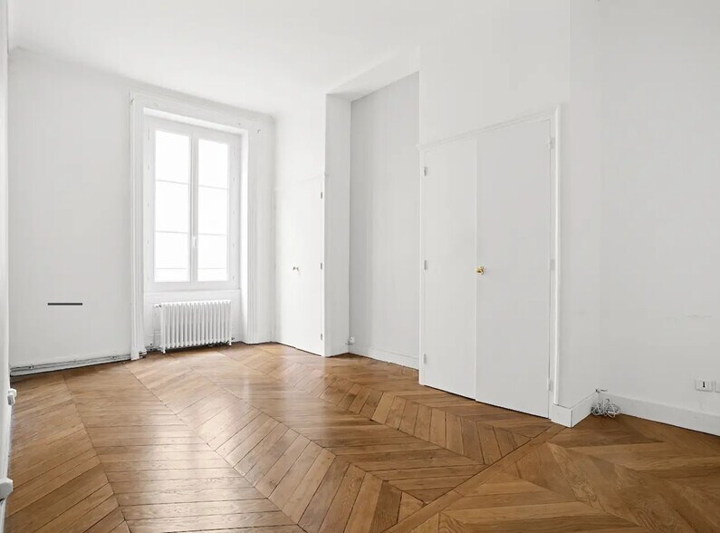 Bureau dans Paris à louer - Photo de l’immeuble – Image 3 sur 4