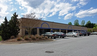 Plus de détails pour 301 10th St NW, Conover, NC - Bureau à louer