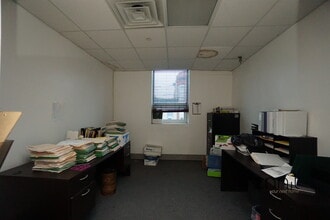 400 Liberty Ave, Brooklyn, NY à louer Photo intérieure– Image 2 sur 16