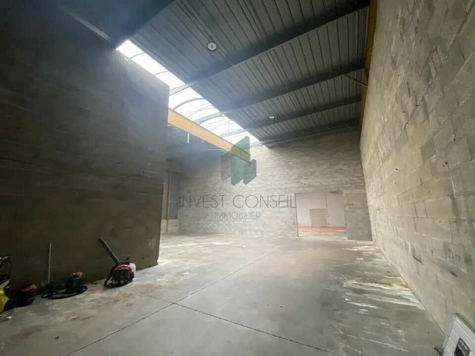 Local d’activités dans Bezons à louer Photo intérieure– Image 1 sur 5