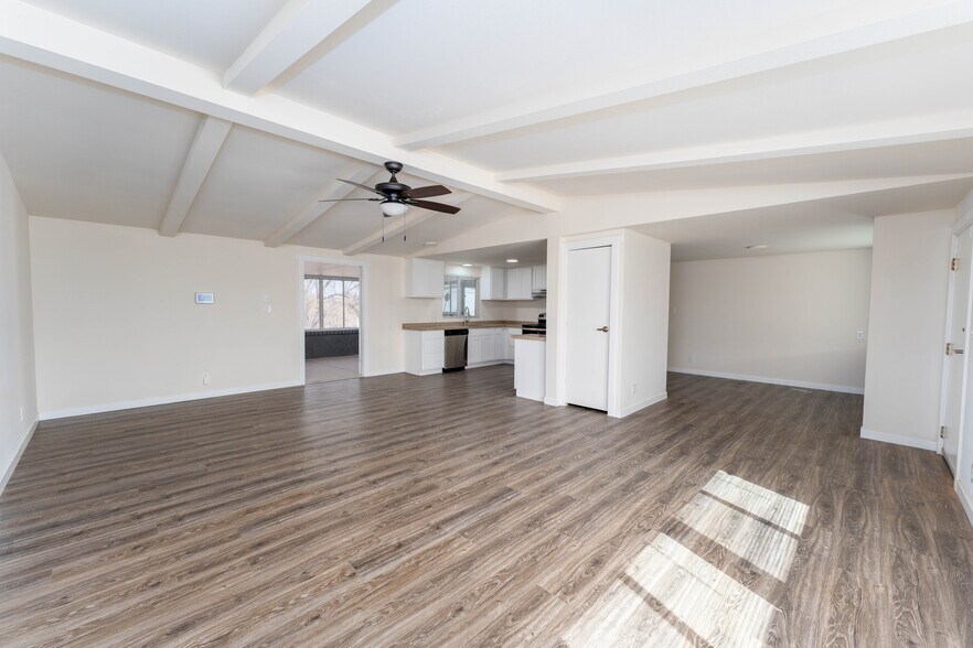 17331 W Grand Ave, Surprise, AZ à vendre - Photo de l’immeuble – Image 2 sur 13