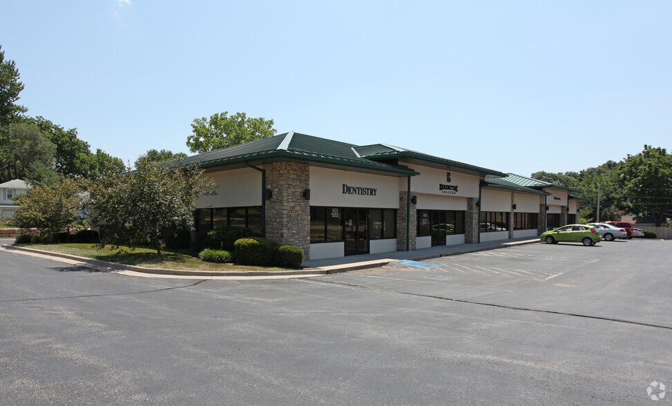 5125 Roe Blvd, Mission, KS à vendre - Photo principale – Image 1 sur 5