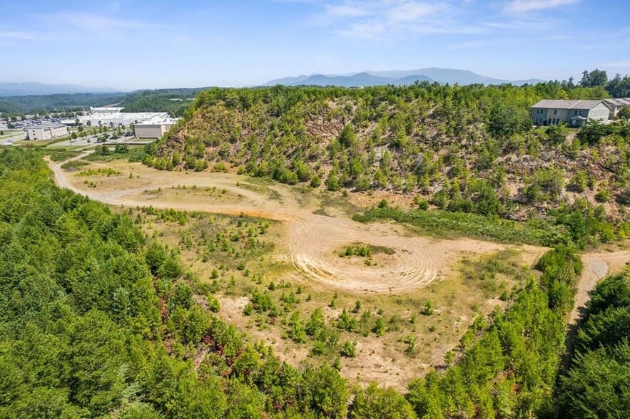 Eller Rd, Ellijay, GA à vendre - Photo de l’immeuble – Image 2 sur 5