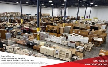 2052 Route 112, Medford, NY à louer Photo intérieure– Image 2 sur 3