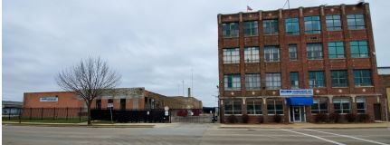 900 E Keefe Ave, Milwaukee, WI à vendre - Photo de l’immeuble – Image 2 sur 2