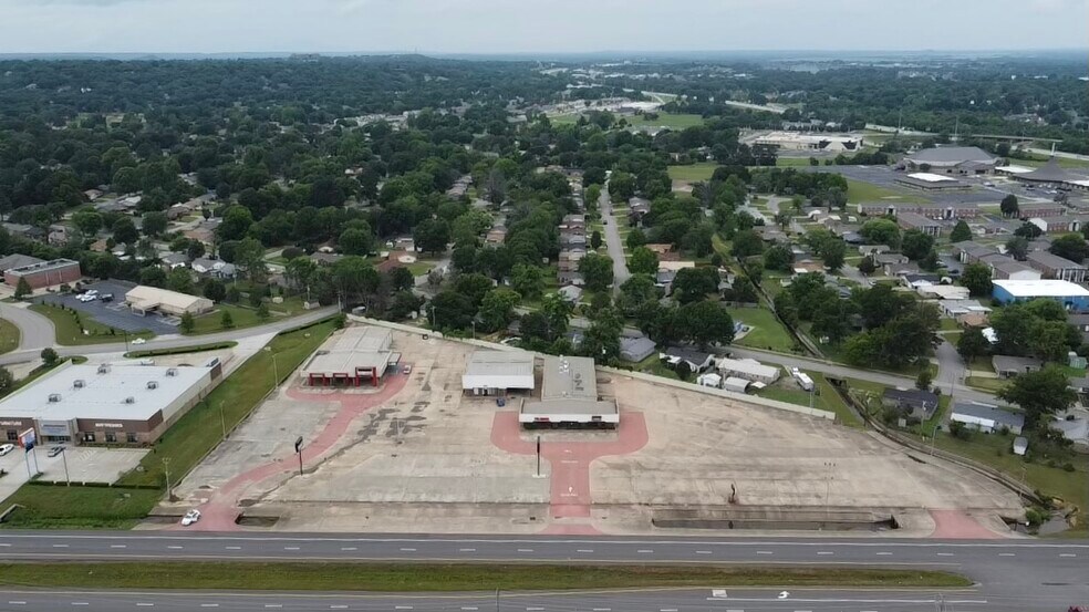8200 S US-71 Hwy, Fort Smith, AR à vendre - Photo principale – Image 1 sur 24