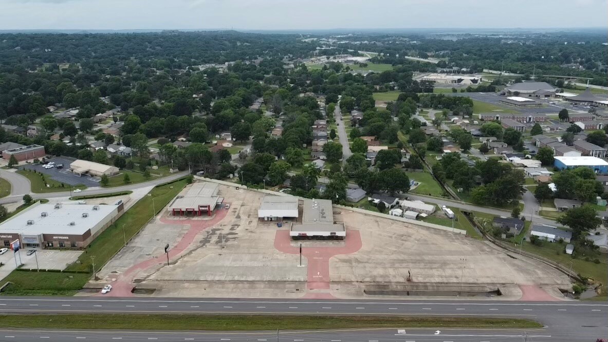 8200 S US-71 Hwy, Fort Smith, AR à vendre Photo principale– Image 1 sur 25