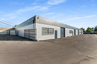 Plus de détails pour 13259-13265 Imperial Hwy, Whittier, CA - Industriel/Logistique à louer