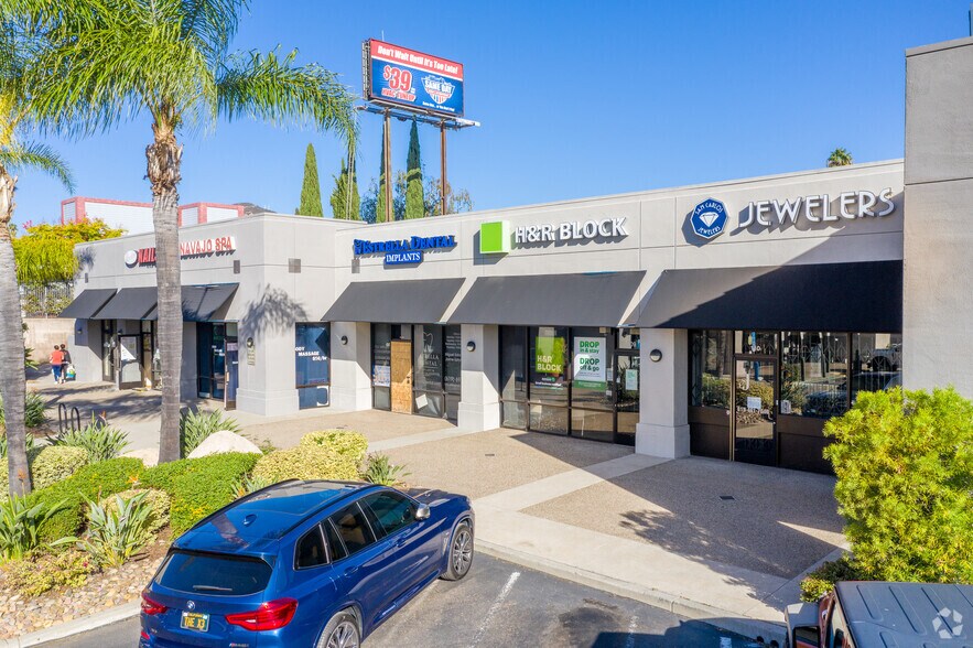 8736 Lake Murray Blvd, San Diego, CA à louer - Photo de l’immeuble – Image 3 sur 4