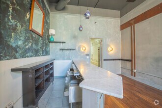 1901-1915 San Pablo Ave, Oakland, CA à louer Photo intérieure– Image 1 sur 10