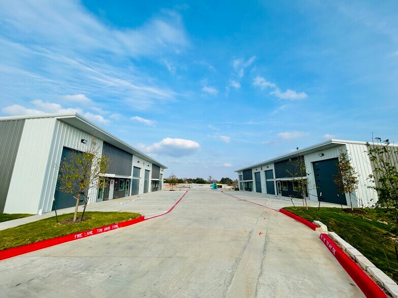 1304 Leander Dr, Leander, TX à louer - Aérien – Image 2 sur 24