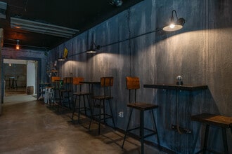 1745 1st Ave S, Saint Petersburg, FL à vendre Photo intérieure– Image 2 sur 9