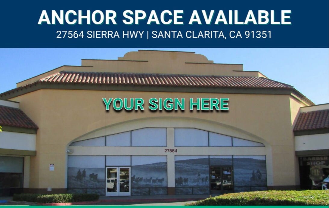 27538 Sierra Hwy, Santa Clarita, CA à louer Photo de l’immeuble– Image 1 sur 1