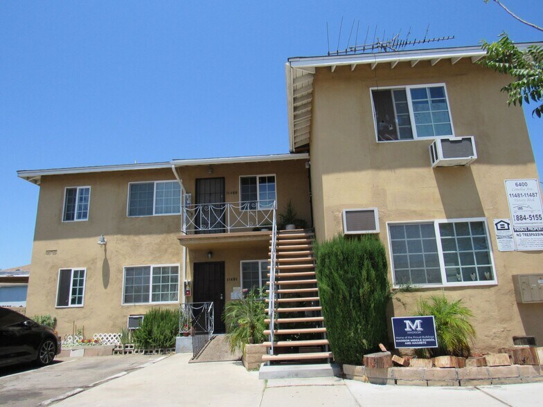6400 Camellia Ave, North Hollywood, CA à vendre - Photo de l’immeuble – Image 1 sur 19