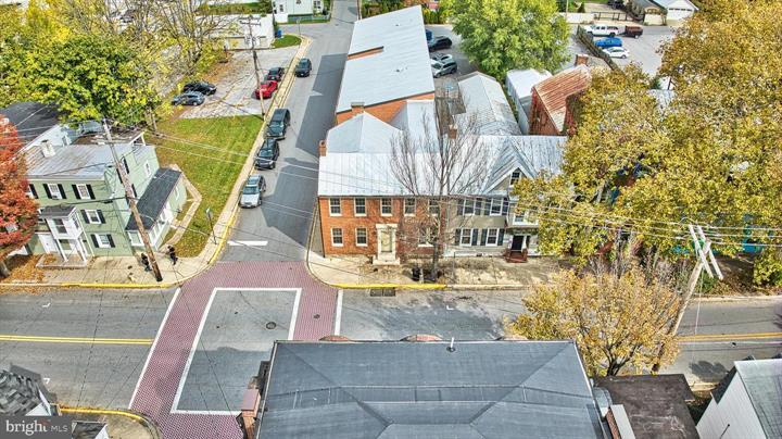 229 E Main St, Westminster, MD à louer - Photo de l’immeuble – Image 3 sur 37