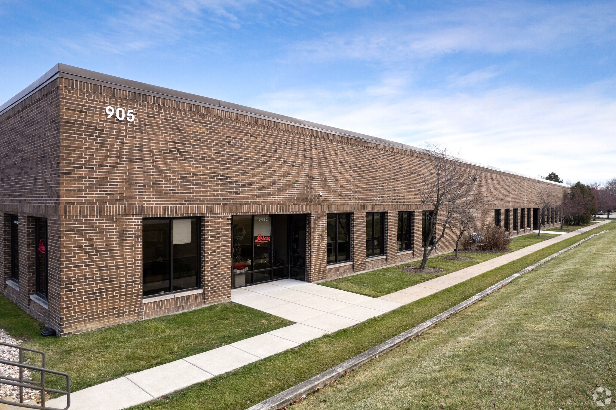 905 Lakeside Dr, Gurnee, IL à louer Photo principale– Image 1 sur 5