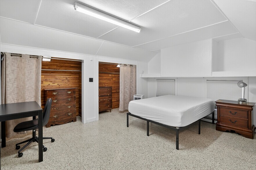 310 Pleasant St, Ithaca, NY à vendre - Photo de l’immeuble – Image 2 sur 53