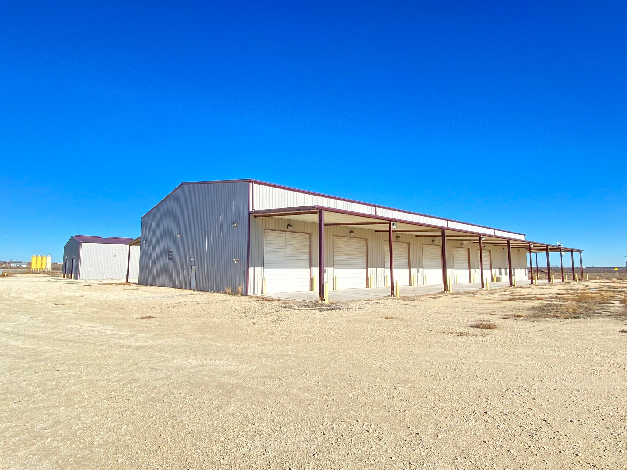 300 County Road 302, Barnhart, TX à louer Photo principale– Image 1 sur 14