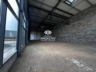 Plus de détails pour Local commercial à louer