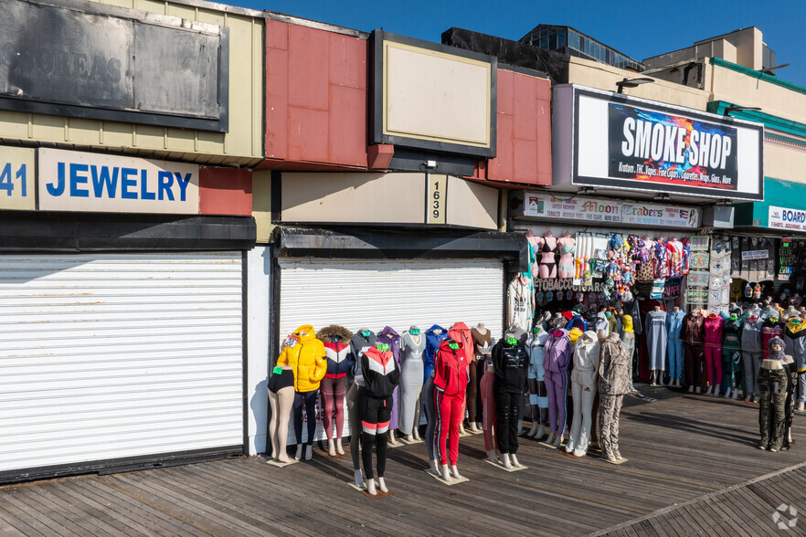 1639 Boardwalk, Atlantic City, NJ à louer - Photo principale – Image 1 sur 5