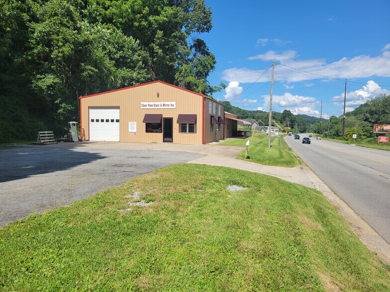 2634 Dellwood Rd, Waynesville, NC à vendre - Photo de l’immeuble – Image 2 sur 19