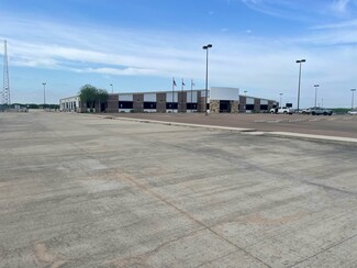 Plus de détails pour 2336 US-183, Cuero, TX - Industriel/Logistique à vendre