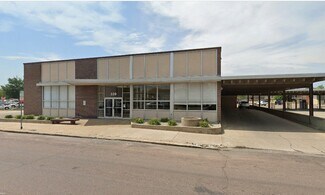 Plus de détails pour 320 S 1st St, Aberdeen, SD - Bureau à vendre