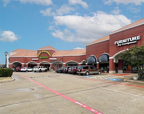 6080 S Hulen St, Fort Worth, TX à louer - Photo de l’immeuble – Image 2 sur 8