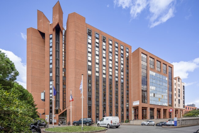 Plus de détails pour 10 Place Alfonse Jourdain, Toulouse - Bureau à vendre