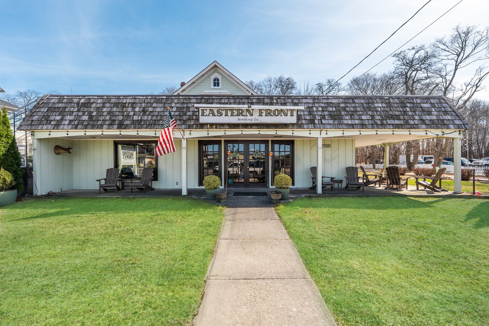 13100 Main Rd, Mattituck, NY à vendre Photo de l’immeuble– Image 1 sur 13