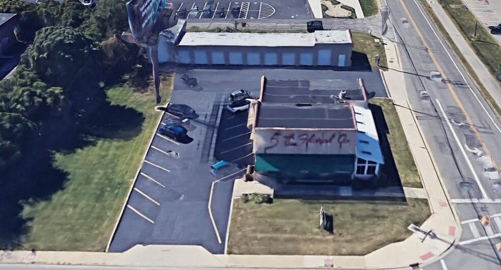 1877 Kenny Rd, Columbus, OH à louer - Photo de l’immeuble – Image 2 sur 8