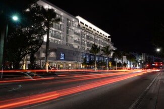 Plus de détails pour 6080 Collins Ave, Miami Beach, FL - Hôtellerie à vendre